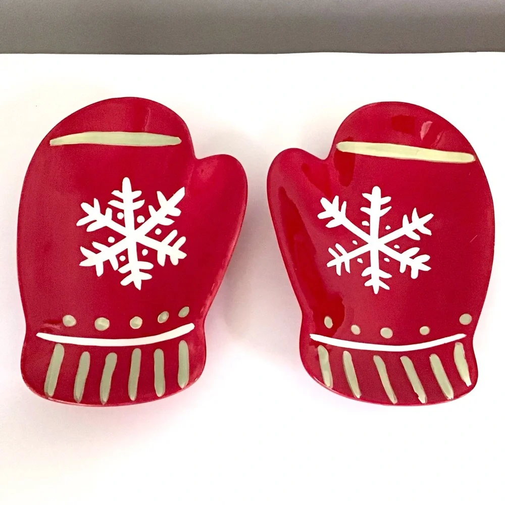Hallmark Snowflake Mitten Serving Dishes Christmas Holiday Winter Decor Set of 2